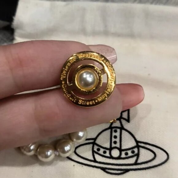 Vivienne Westwood Pearl Bracelet - Picture 5 of 7